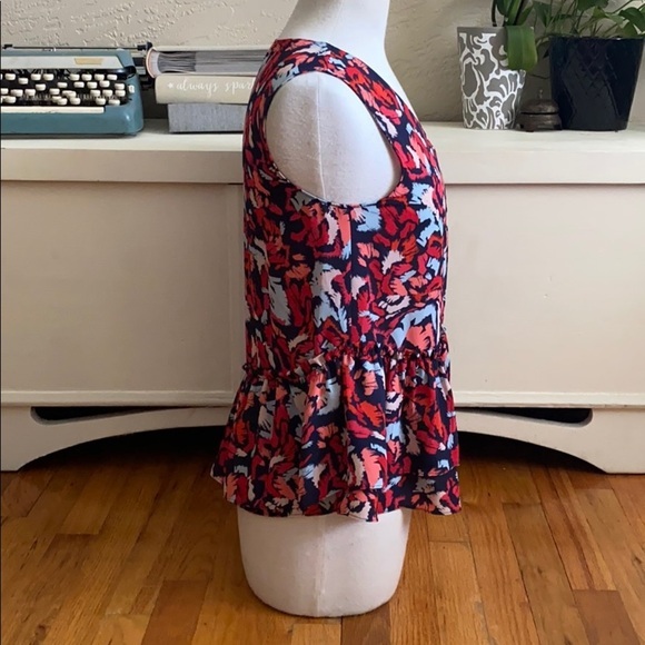 Halogen‎ XS - Picture 3 of 5